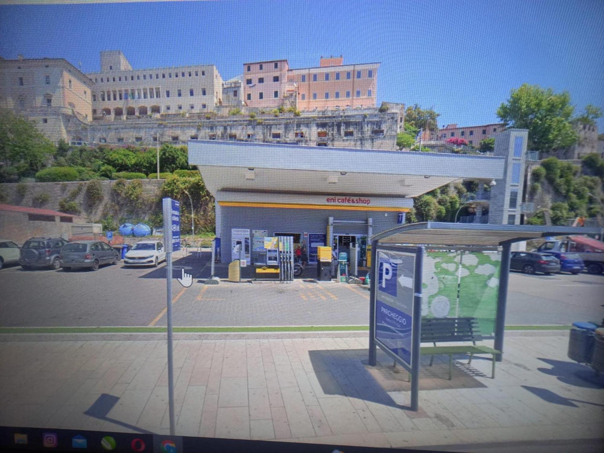 Art Deco City Center Near The Beach! Terracina Bagian luar foto